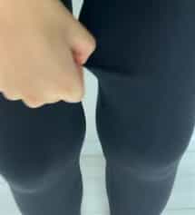 배조임 하나도 없고 다리부분도 너무 조이지 않아서 안입은것처럼 엄청 편해요 지금은 