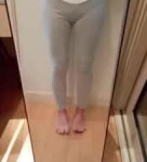 아이 둘을 출산한 지 이미 몇년 지났지만 홈웨어 레깅스는 임부복으로 입고있는 사람입