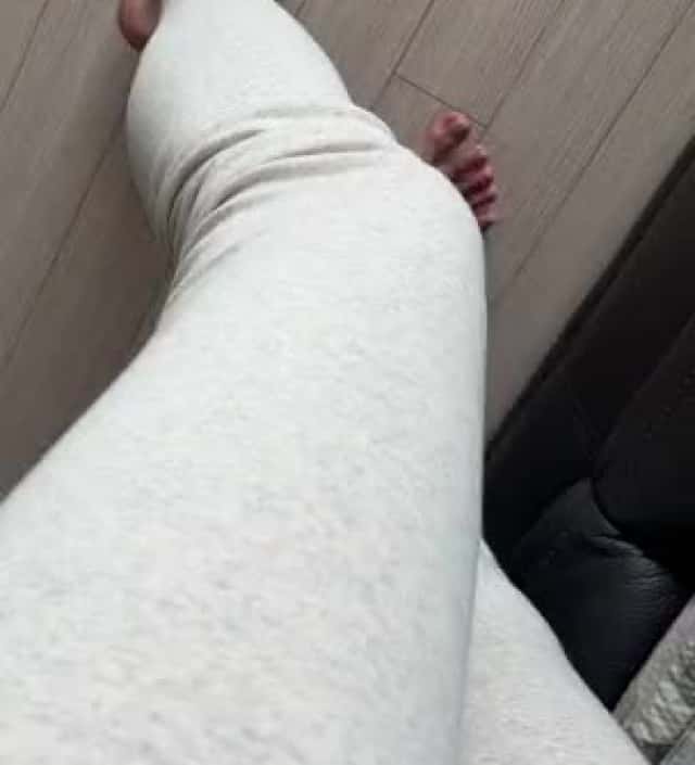 레깅스 진짜 너무 편해요 
