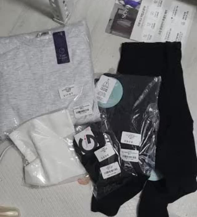 선물하려고 주문했어요 제것도 구매했는데 편하고 좋네요