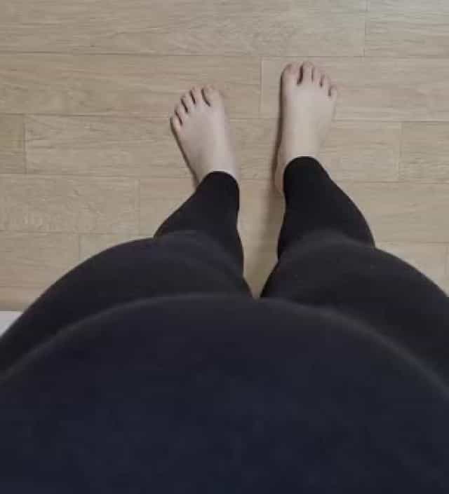 164cm인데 키작맘 사니 길이 딱 좋아요. 라지 사이즈라 그런거 입기 너무 편하고 좋아요