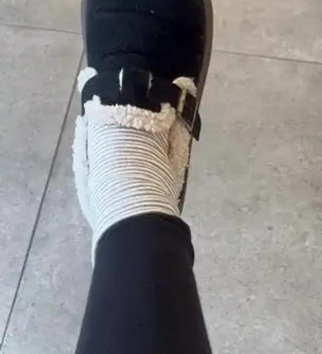 배를 덮어줘서 상의가 짧아도 부끄럽지 않아용
