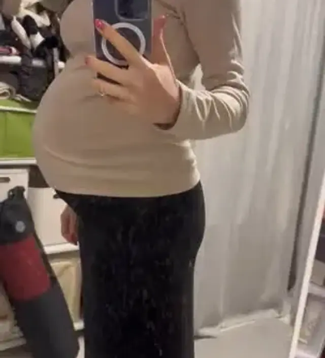 소재 탄탄하고 목부분 특히 완전 쫀쫀해요 일단 만족합니다