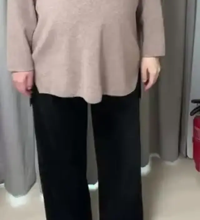 골덴 기모소재라 따뜻하고 편합니다
