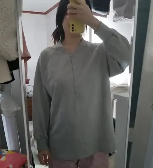 네이비색 주문하고 맘에 들어서 하나 더 주문했어요
