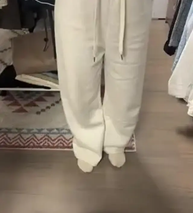 편하고 데일리로 입기 편한 임부복을 찾고 있었는데
