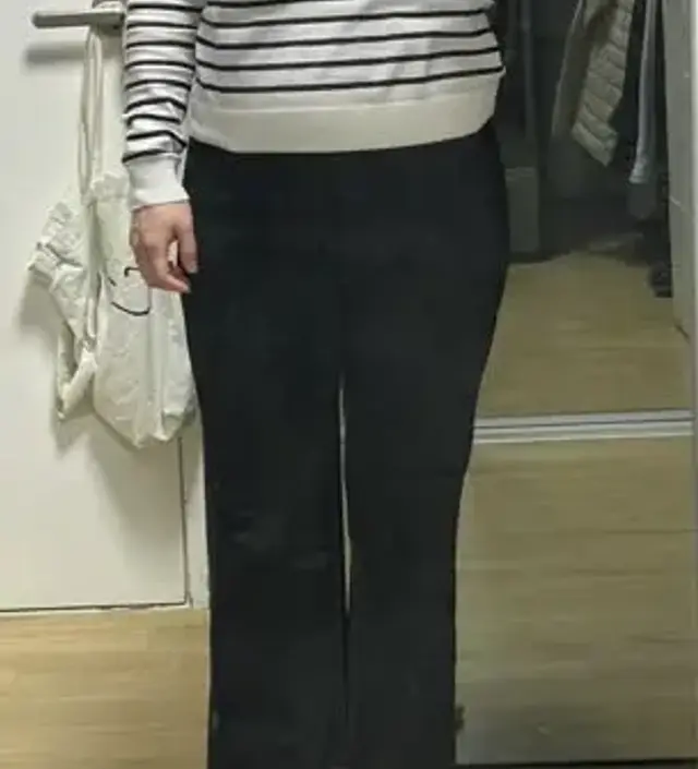 29주차 임산부에요 키159에 63키로에요 키작맘으로 주문했는데 길이 넘 잘 맞고 배 조임