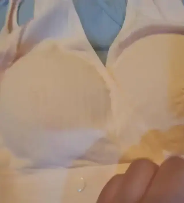 하나사서 한달간 입어본 후 2개 더 구매했어요
