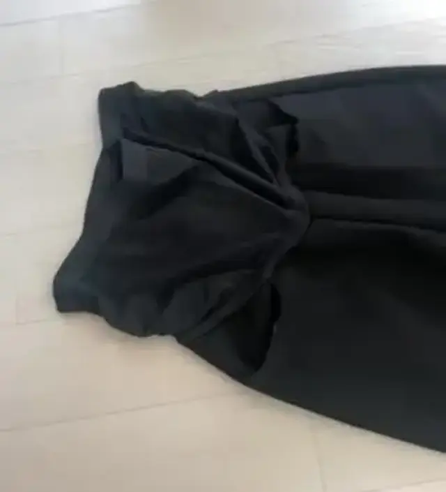 쫀쫀하고 활동하기도 편하고 무엇보다 주머니도 있어서 좋아요. 배도 감싸주니 잘보호해