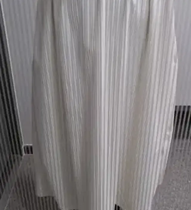 검은색 사고 마음에 들어서 크림색도 구매했습니다~ 
