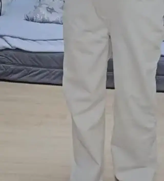 부드럽고 따뜻하고 색상도 따뜻한 하양이라 맘에드네요
