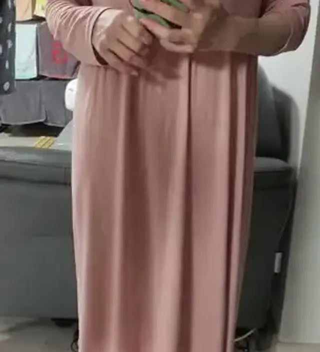 집에서 편하게 수유복으로 입고 있어요.
