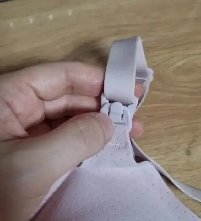 저는 현재 35주차 만삭입니다. 집에서 줄자로 쟀을 때 D컵이라 XL를 주문했다가 흉통이