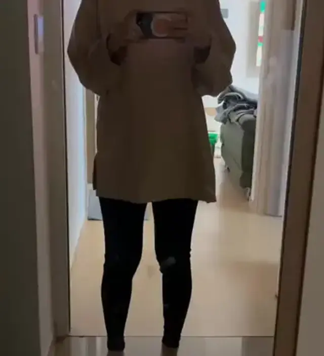 28주 넘어가고 일반 박스티도 타이트해져 사게되었어요 
