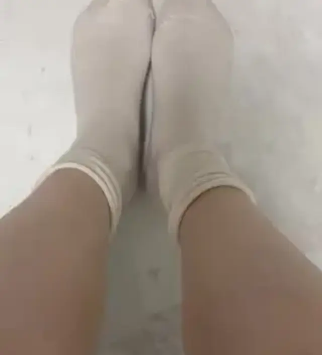 조리원에서 신으려고 샀습니다 확실히 발목부분은 일반 양말보다 편하네요