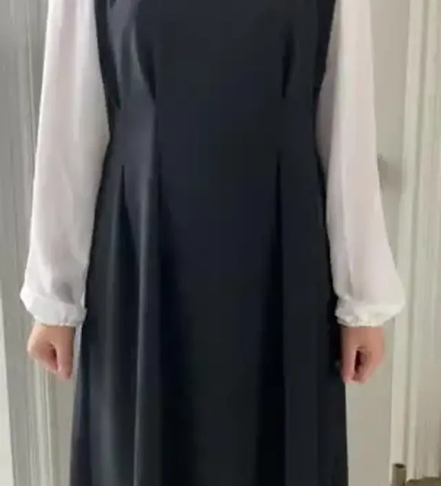 키 158 17주 입니다! 재질이 신축성이 아주 좋고
