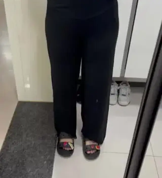 지금은 조금 커서 중기 넘어서부터 
