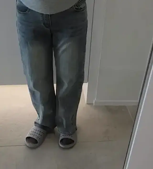 임신중기에 원피스만 입다가 처음 바지를 사게 되었는데 마음에 들어요! 맨투맨이나 니