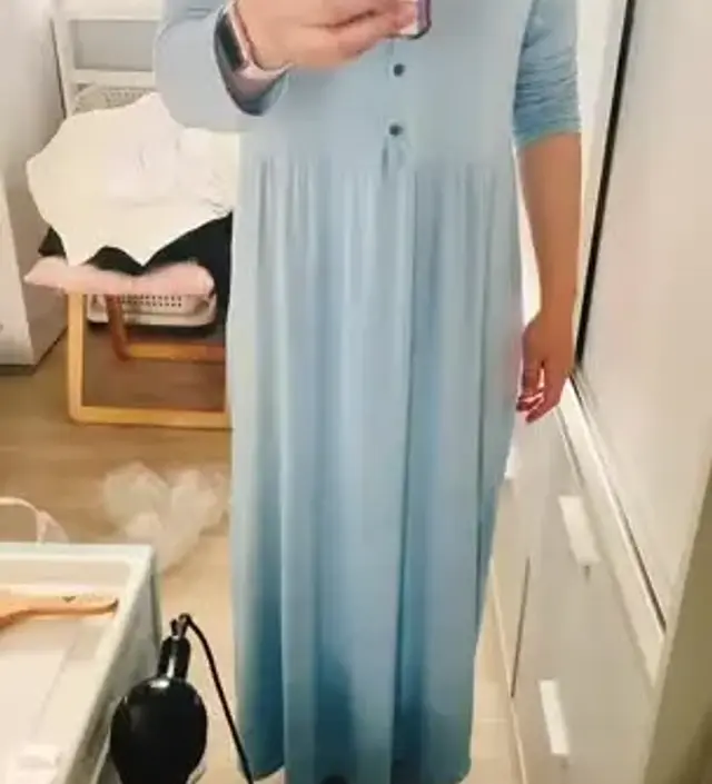 동일 소재의 상하복 먼저 구입해서 입어보고 원피스로 한번 구미해봤어요
