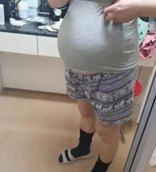 곧 출산이에요. 조리원에서 부터 수유시 입을려고 평보고 구매했는데 진짜 편하고 좋아