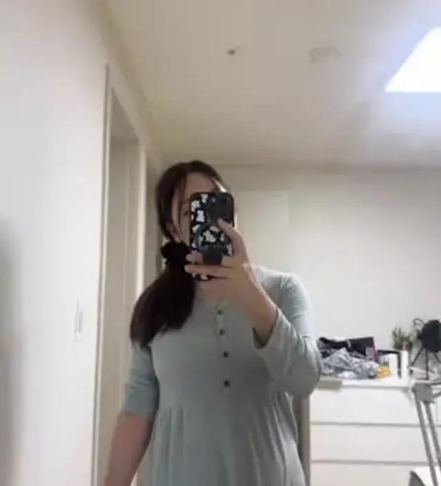 오.... 찰랑거리는 소재가 아주 맘에들어요 
