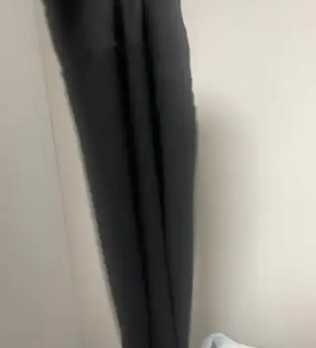 옷이 너무 편하고 예뻐요 출근룩으로 딱입니다!