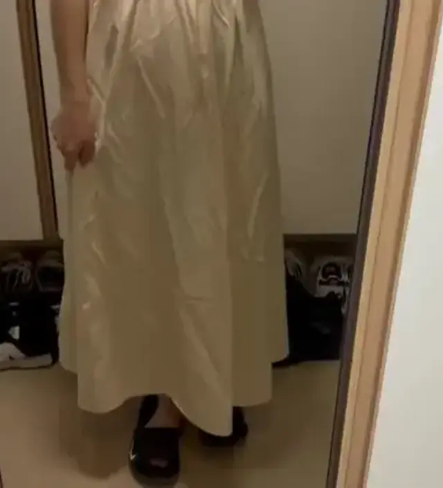 여름출산이라 봄,여름에 입을 용도로 아이보리 선택했어요 입었는데 주머니까지 있어 편