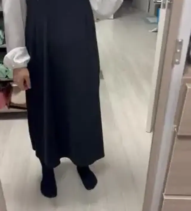 돌집있어서 구매했는데요 핏이 너무 예브네요. 가겹고 출퇴근도 입을수 있을꺼 같습니다