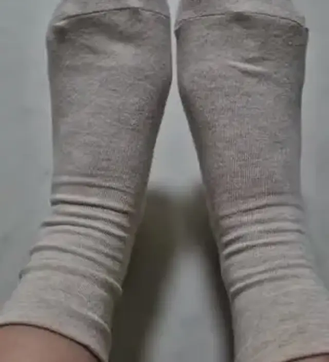 재구매템이에요 확실히 다른 양말보다 편하고 좋아요