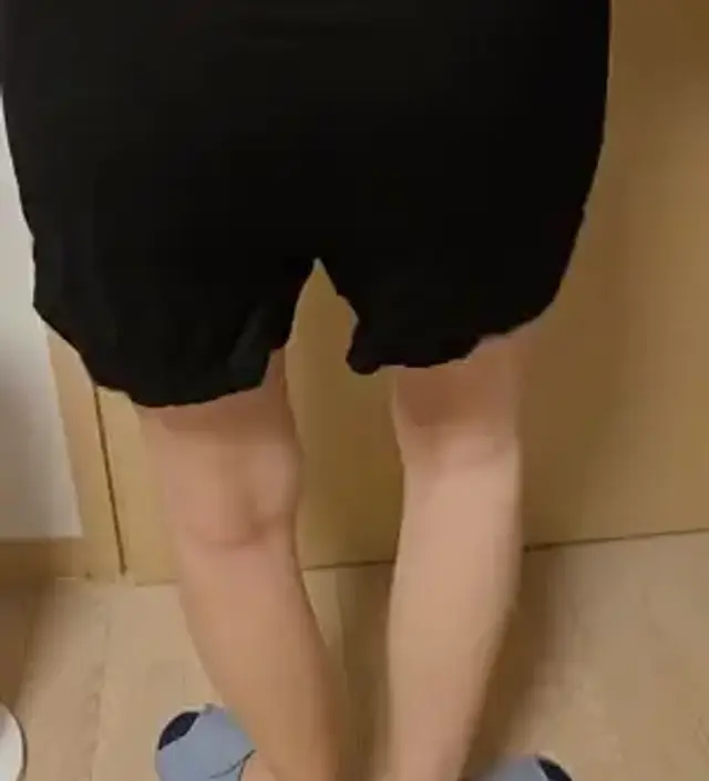 너무 편하게 잘입고 있어요~ 사이즈 큰걸로 교환하길 잘했네요~~