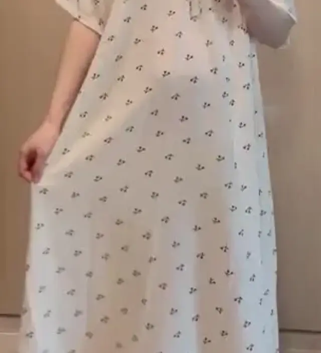 시원한 재질이여서 더운 지역에 거주하는 저에겐 딱 좋아요
