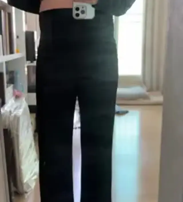 너무 편하고 좋은데 검정은 건조기돌렸더니 길이가 줄어들었어요..자연건조 하세요~!