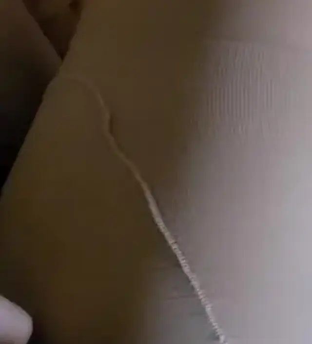 아직 중기 초기라 그런지 흘러내리는데 배가 편해요 저는 키도 큰데 길이도 충분합니다