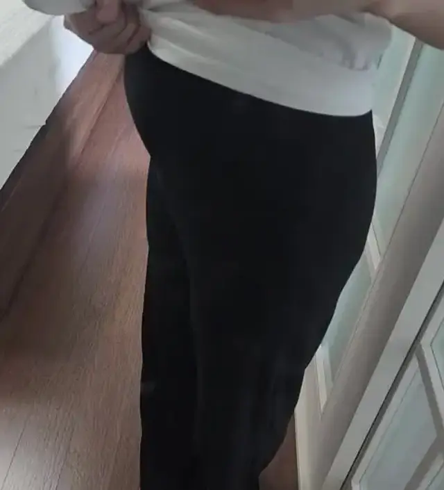 16주부터 필라테스를 시작할꺼라 구입했는데 너무 편해요~ 두께도 적당해서 요즘 4~5월