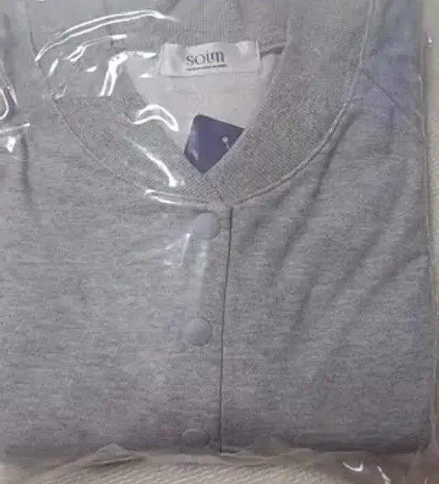 천이 부드러워요~
