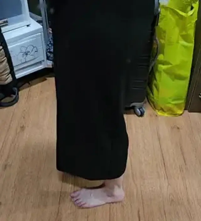 20주정도 되니까 배가 제법 나와서 평소 입던 치마나 바지를 입기가 좀 불편하더라구요