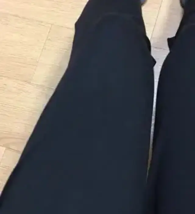 속옷라인 살짝 티날정도로 부드럽고 가볍고 28주이상되도 배가 편해서 실내복으로 입어