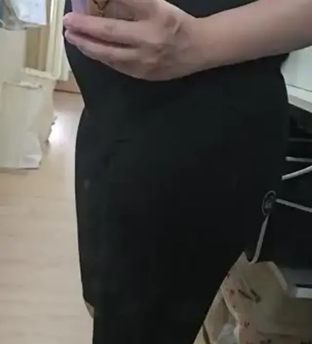 착용감이 아주 편하고 좋아요 ㅎㅎ 다른 오부 레깅스는 불편한데 이건 너무 편한 거 같