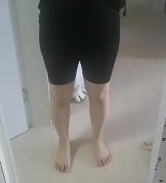 와우~~~  역시 신축성도 좋고 편하고 배에부담이 안되서 좋네요 일반 속바지 큰걸 사입