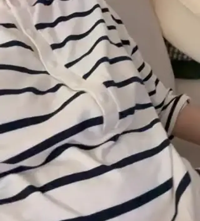 편해요~~~~ 근데 팔이 시보리였으면 활동 할 때 더 좋았을거같아요!