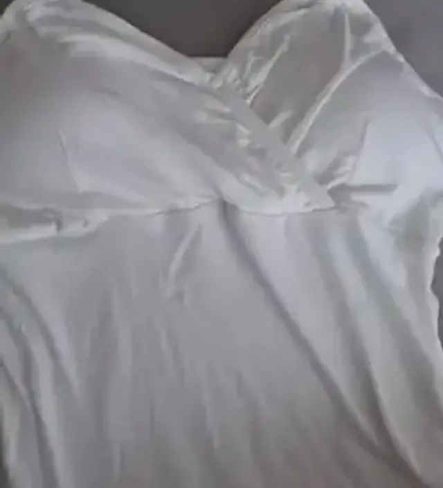 아이보리 색상 포함 세 벌로 29주차에 8개월 들어서고나니까 확실히 가슴이 답답해서 샀