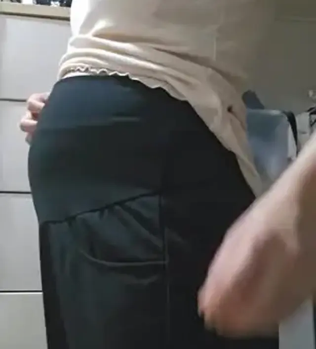 M사이즈 안 맞아서 큰사이즈 교환했더니 편하고 예뻐요
