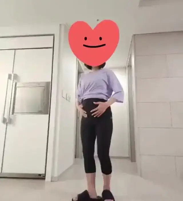 사이즈는 조금 큰것같아요
