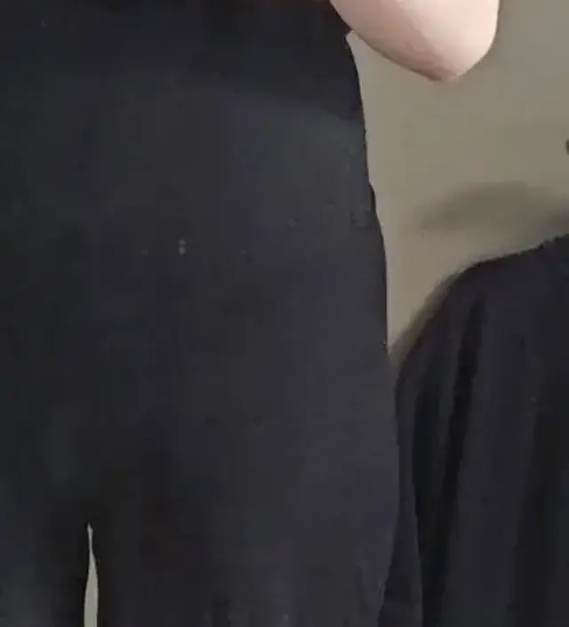 기장, 두께 적당해서 속바지로 입기 아주 좋습니다!! 스킨은 밝은 원피스 속에, 블랙은