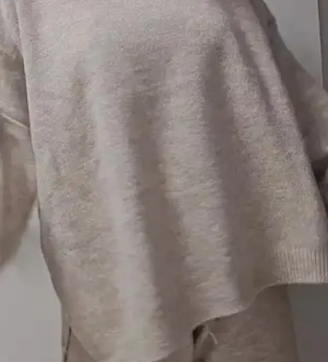 너무 편하고 가을여행갈때 입으려고 샀는데 맘에 들어요 쌍둥이 16주라 배가 좀 나왔는