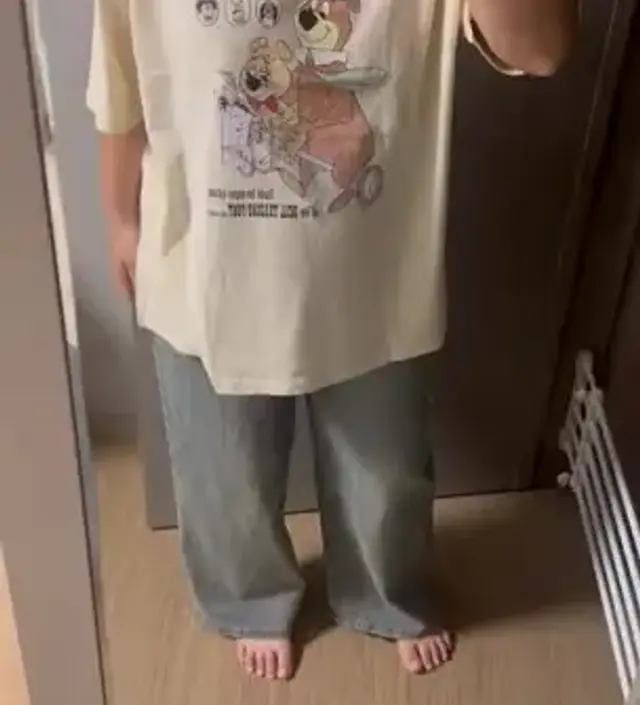 색감, 프린팅 다 화면 그대로 넘 예쁩니다~~ 기장도 어느정도 있어서 레깅스랑 입어도 