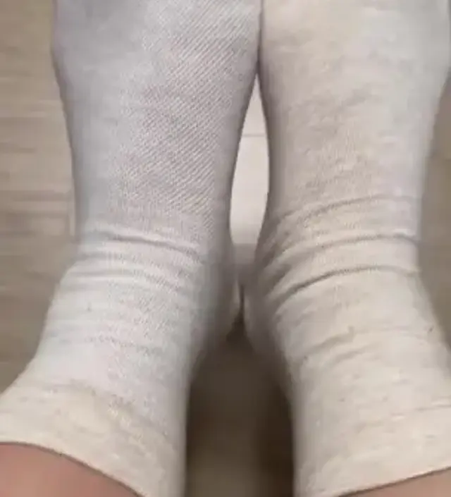 편하게 잘 맞아요~! 메쉬는 지금 일반은 가을겨울에 신기 좋겠어요