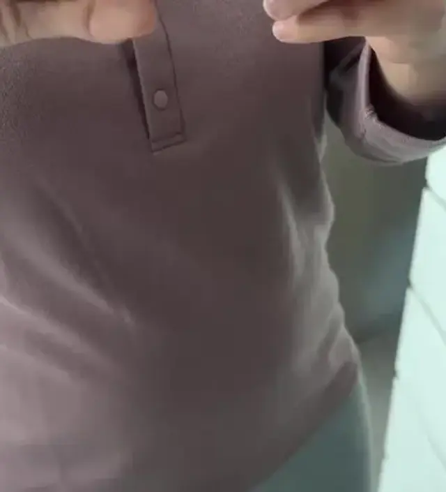 옷 잘 맞고 좋아요 퇴소후 바로 구매했고 집에서 이모님이랑있을때 입기편해요 55-66가