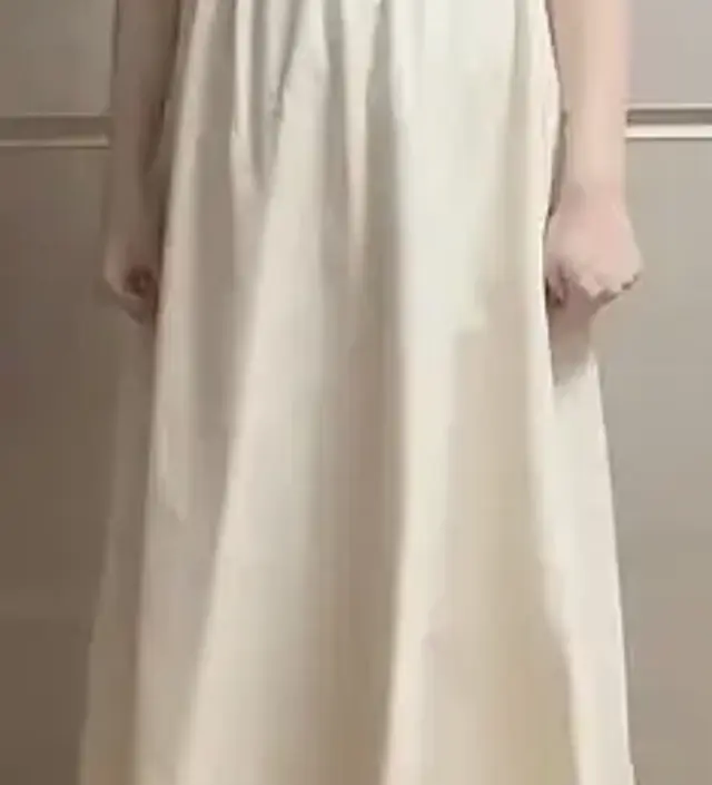 사계절 블랙 사보고 넘 마음에 들고 자주 입어서 아이버리도 샀습니다! 이제 더 선선해