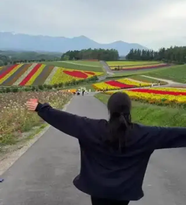 보들보들하니 느낌 완전 좋고 편해요ㅎㅎ 엉덩이 까지 내려와서 체형커버까지 되더라구